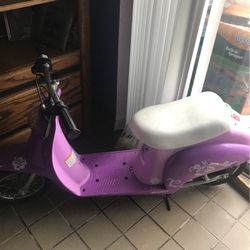 Nice Purple Scooter With Charger  Kids 