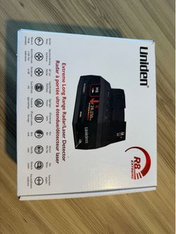 Uniden R8 Extreme Radar Detector – Like New – Complete w/ Box & Case