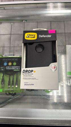 iPhone Xs Max OtterBox Defender Case