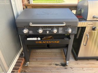 Blackstone 36" Culinary Griddle w/ Hard Hood — 4 Burner