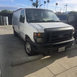 2013 Ford Econoline