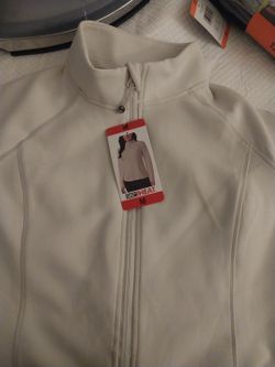 Sueter 32 grados Size M