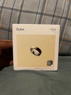Oura Ring 5 Gold Size 10