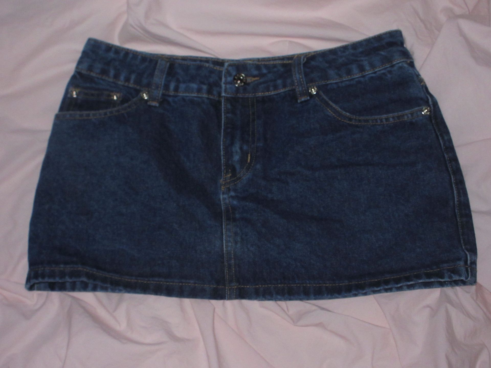 edikted spencer low rise denim mini skirt