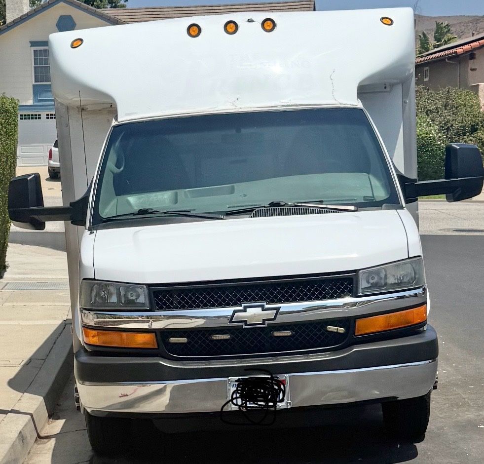 2015 Chevy 3500 Cutaway with Plumber’s Body