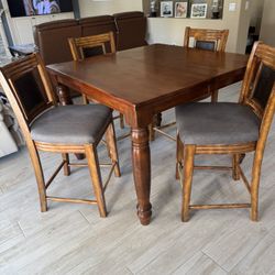 Wood Dinning Table 