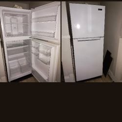 Refrigerator  10.1 Cu.Ft. Top Freezer