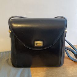 Ballys Authentic Bag