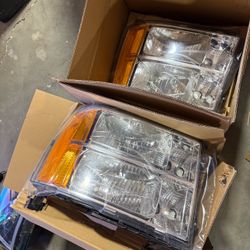 Pair Headlights 07-14 GMC Sierra 1500 / 2500 / 3500 OE Style Chrome Clear Headlight Lamps