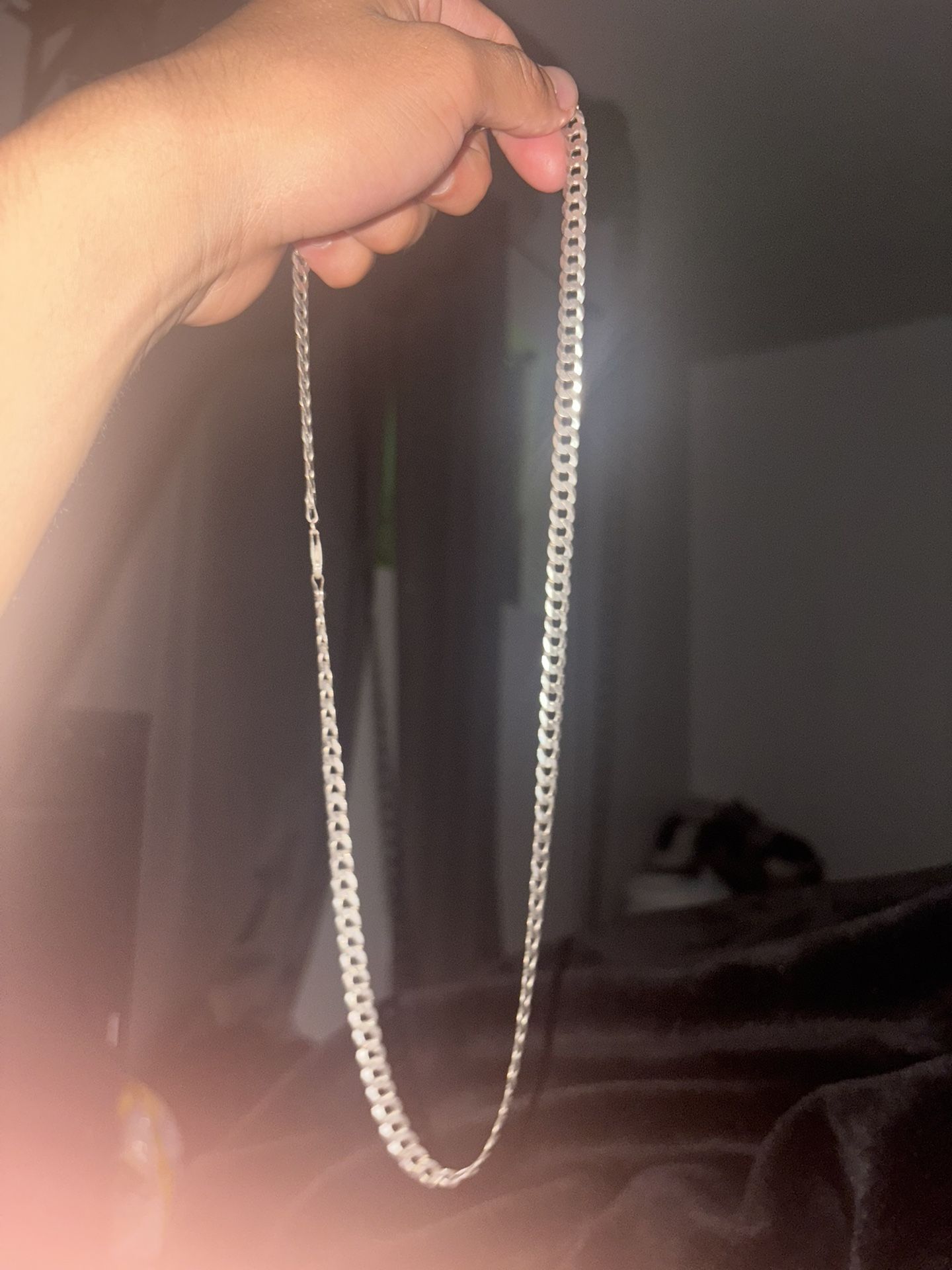 Used 925 Italian silver chain at $50 weighs 85 grams