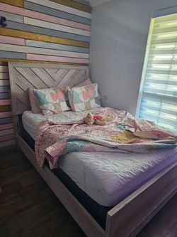 Bed frame. Full
