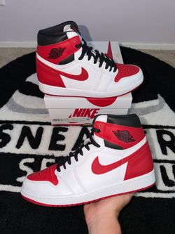 Jordan 1 Retro OG High Heritage (Size 10.5)