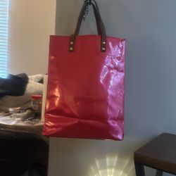Authentic Hot Pink Louis Vuitton Tote-Patent Leather Coating
