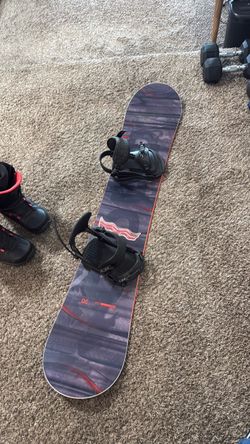 Snowboard and snowboard boots