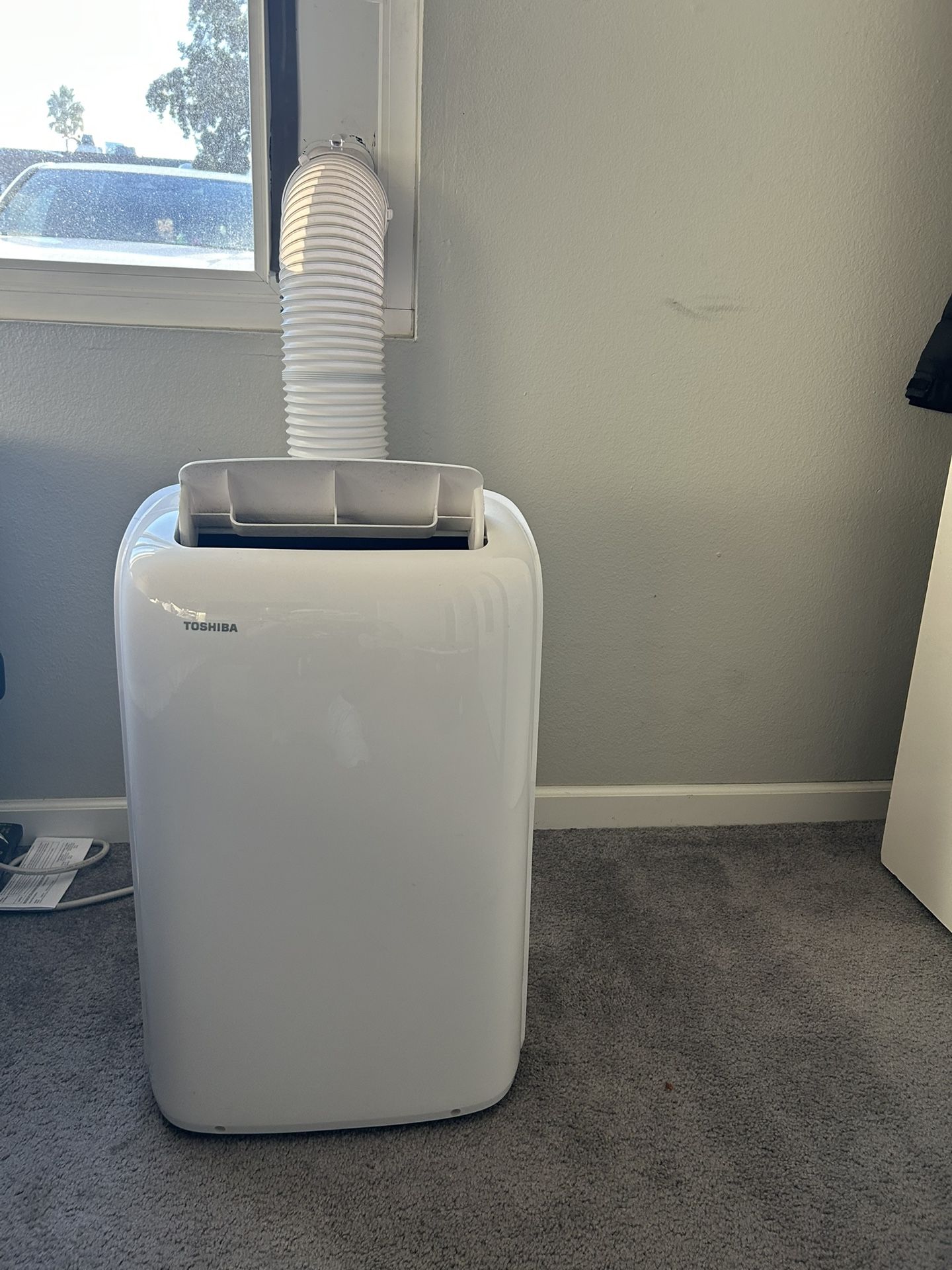 Toshiba Portable AC Unit