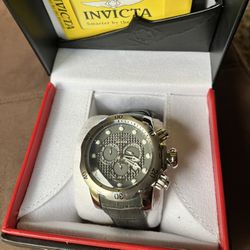 Brand New Swiss Made Chronograph Mens Watch 
