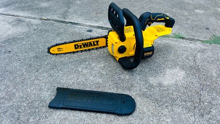 Dewalt 20 volt max xr brushless 12” chainsaw 🛑No Battery/No Bateria
