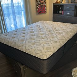Queen Mattress New