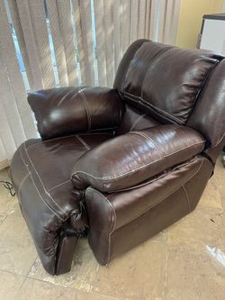 Electric Recliner Chair Brown Leather.