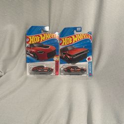 Hot Wheels/ Nissan Z/ Nissan Skyline/ Mattel