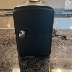 Portable Refrigerator 