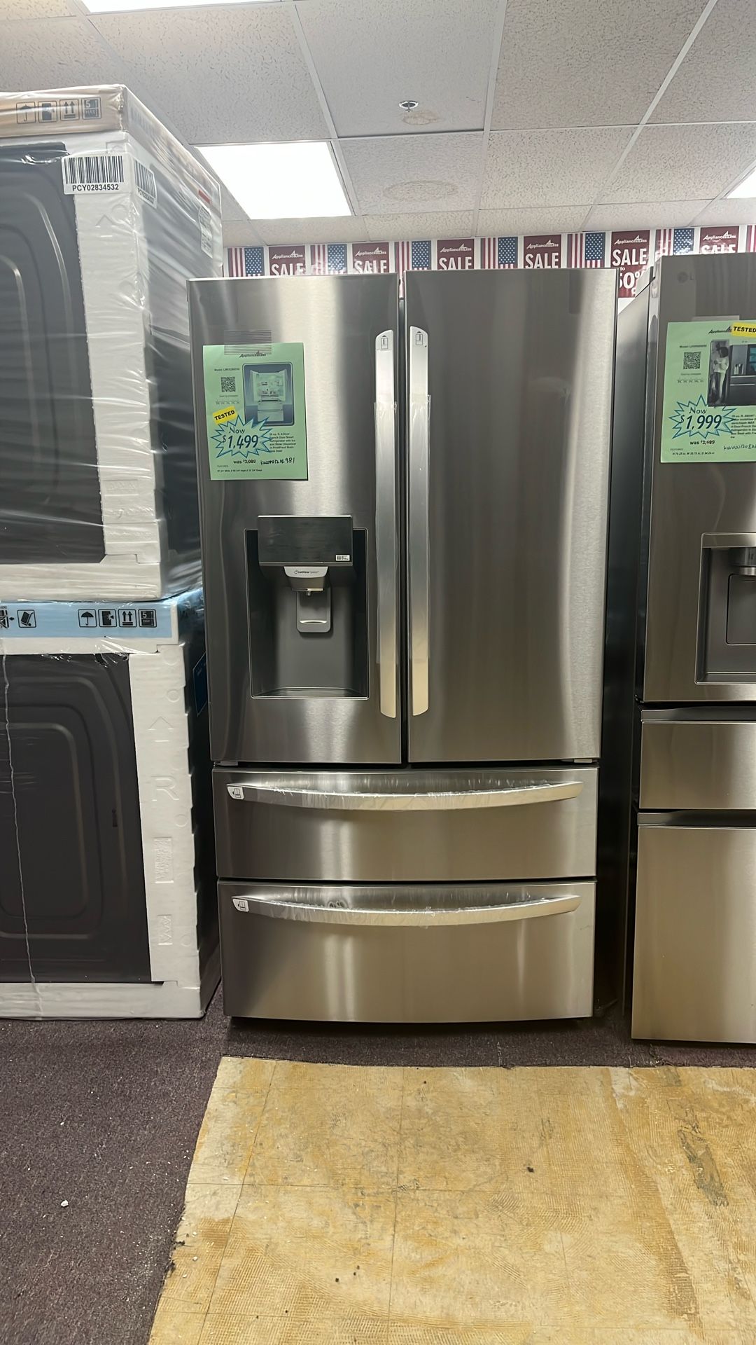 Refrigerator Stainless Steel 36” New Open Box 1 Year Warranty