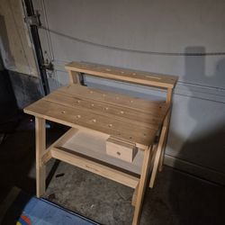 Melissa And Doug Work Bench 