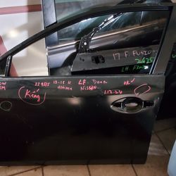 2013-18 Nissan Altima Left Front Door 