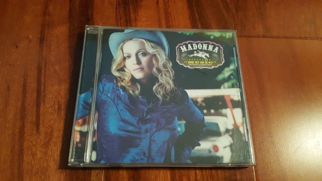 Madonna - Music - 2000 - 47598-2, cd