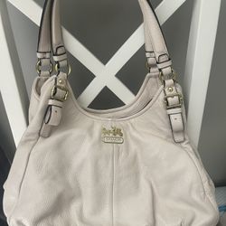 Coach Cream/Ivory Maggie Madison 3 Compartment Hobo Shoulder Bag