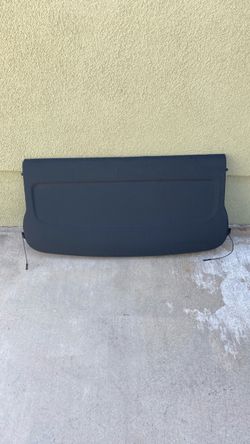 2016 - 2018 Audi A3 Sportback e-tron Black Hatchback Cargo Cover - Rear (OEM)