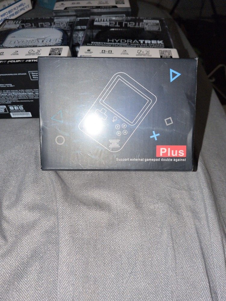 Gameboy Plus 500 Games