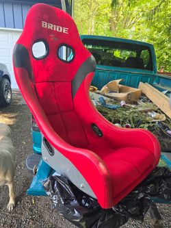 Racinf seat only have 1
