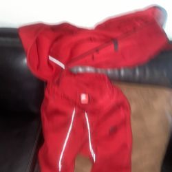 meduim Size red nike tech new 