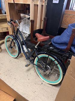 Electric Cruiser Bike with Rear Rack