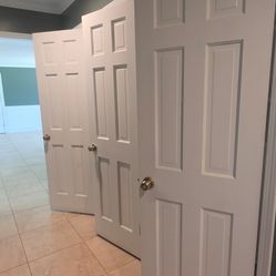 Doors For Sale ( Different Sizes) see info below.