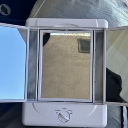 FUNTOUCH Trifold Portable Vanity Makeup Mirror, 2X 3X Magnification, LED Lighted Beauty Mirror White