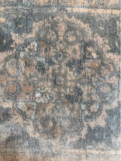 Area rug blue 79’ x 114’