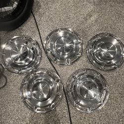 1960 Impala Hubcaps