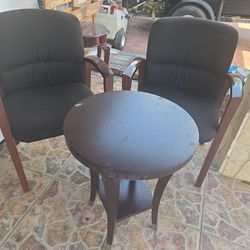 Juego de 2 Sillas Acolchadas con Mesa Redonda de Madera – Estilo Moderno