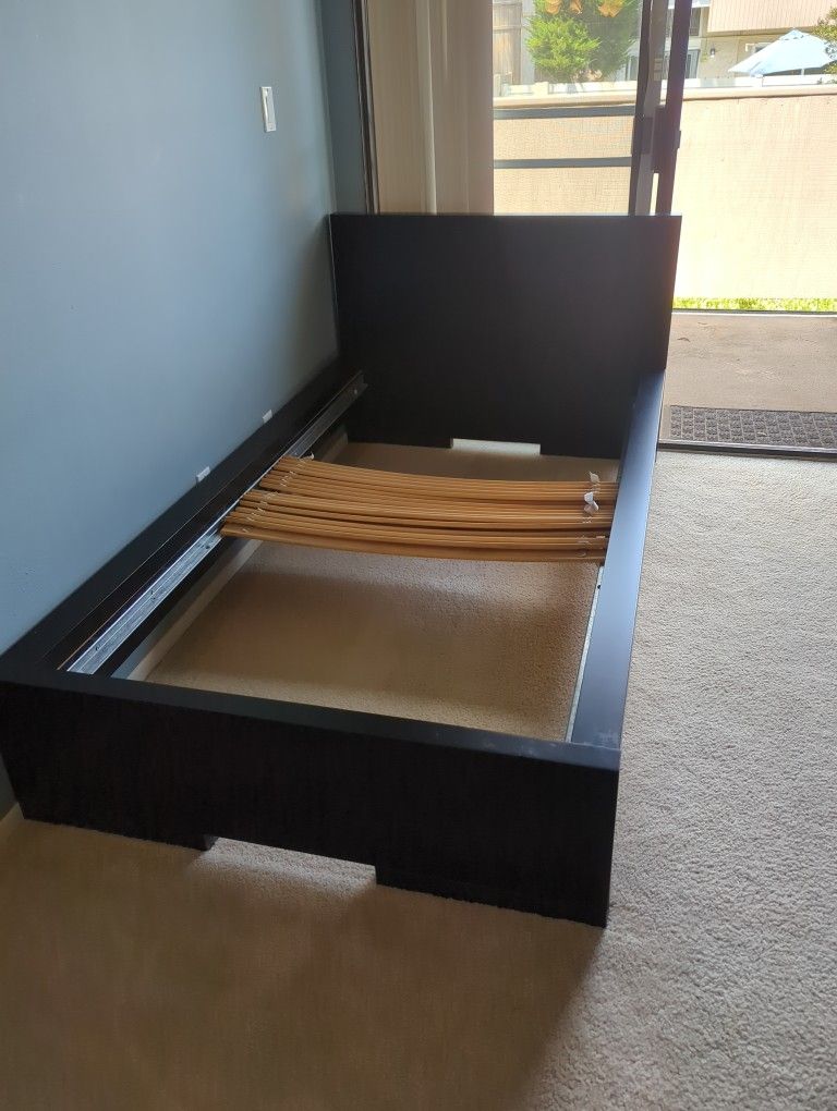 Ikea MALM Twin bed Frame + Mattress