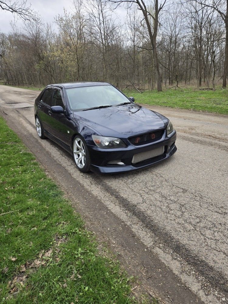 2001 Lexus IS 300