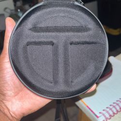 Telfar Logo Circle Wallet