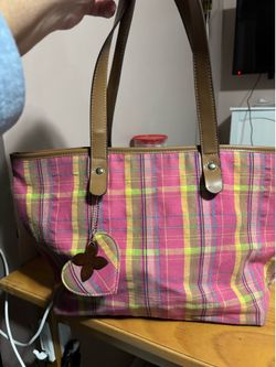 Pink summer purse $10