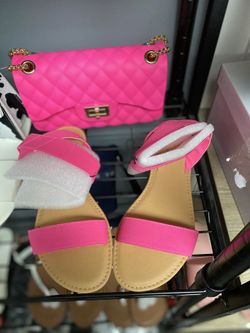Bag and shoe sell