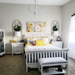 Queen Bed Frame With Mattress