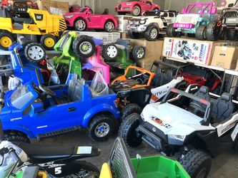 BRAND NEW Remote Control Model Electric Kid Ride On Car Power Wheels 