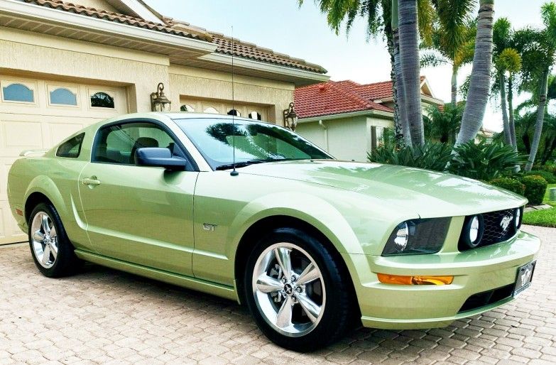 2006 Ford Mustang