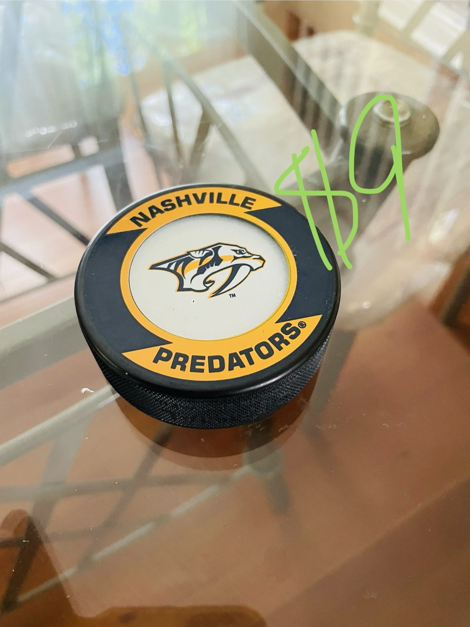 Nashville predators Retro Style hockey puck