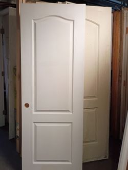 28x79 right hand firts picture, last one 28x80, a available now
